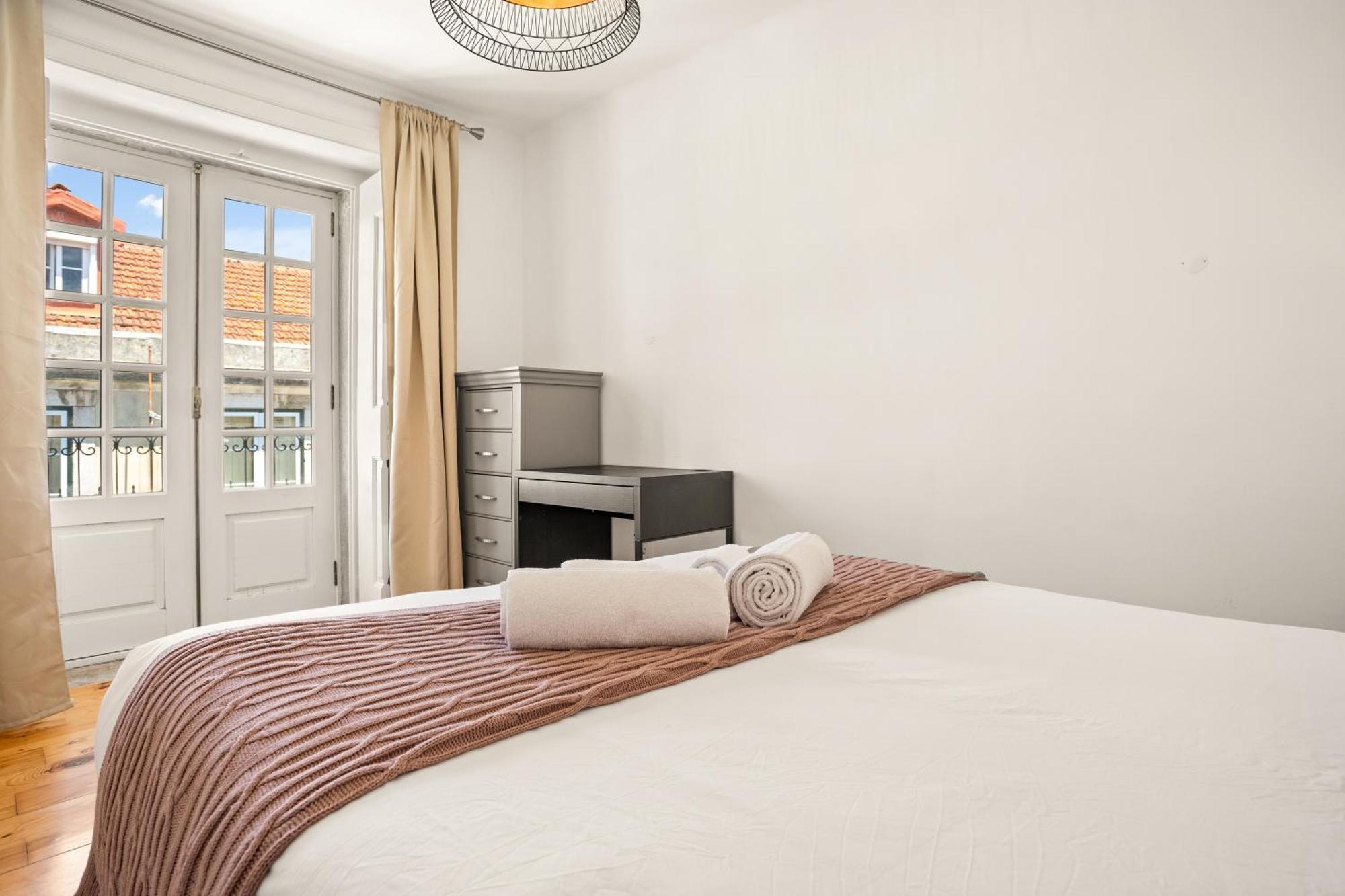 Spacious & Luxurious Penthouse In The Heart Of * Lissabon