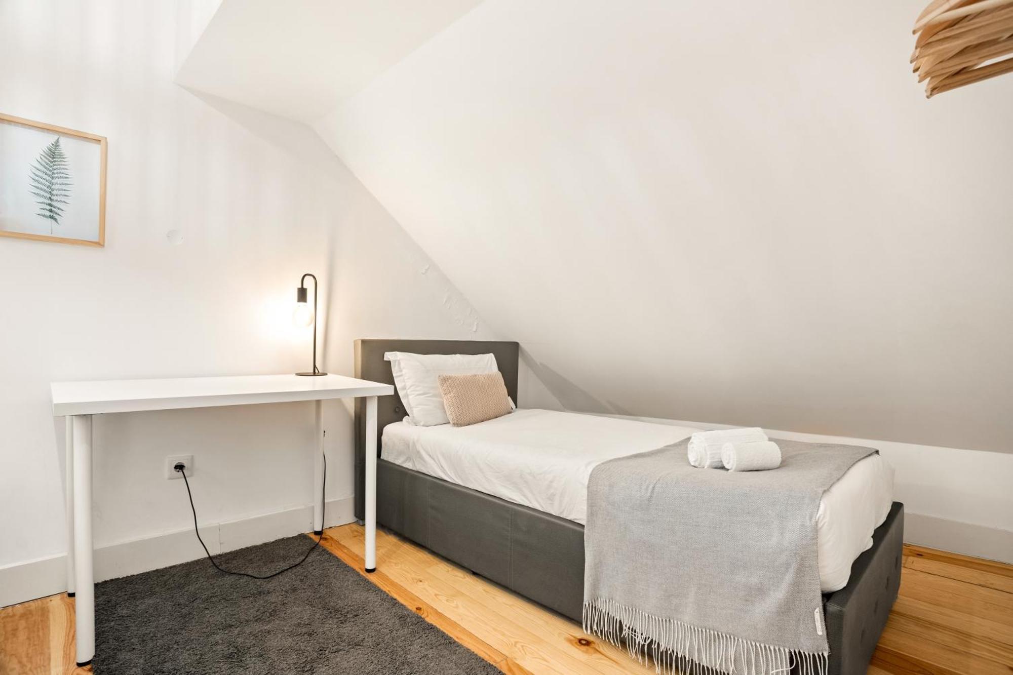 Apartment Spacious & Luxurious Penthouse In The Heart Of Lissabon